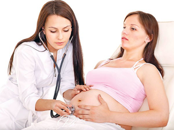 Cảnh báo các dấu hiệu viêm nhiễm phụ khoa khi mang thai và cách chữa